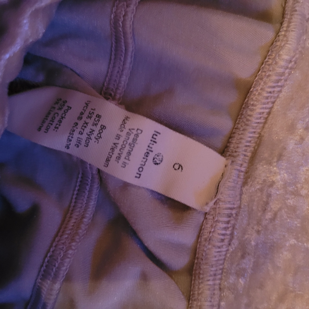 Lululemon Pants - Picture 3 of 4